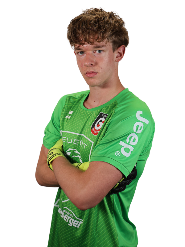 34 - Simon Holzer